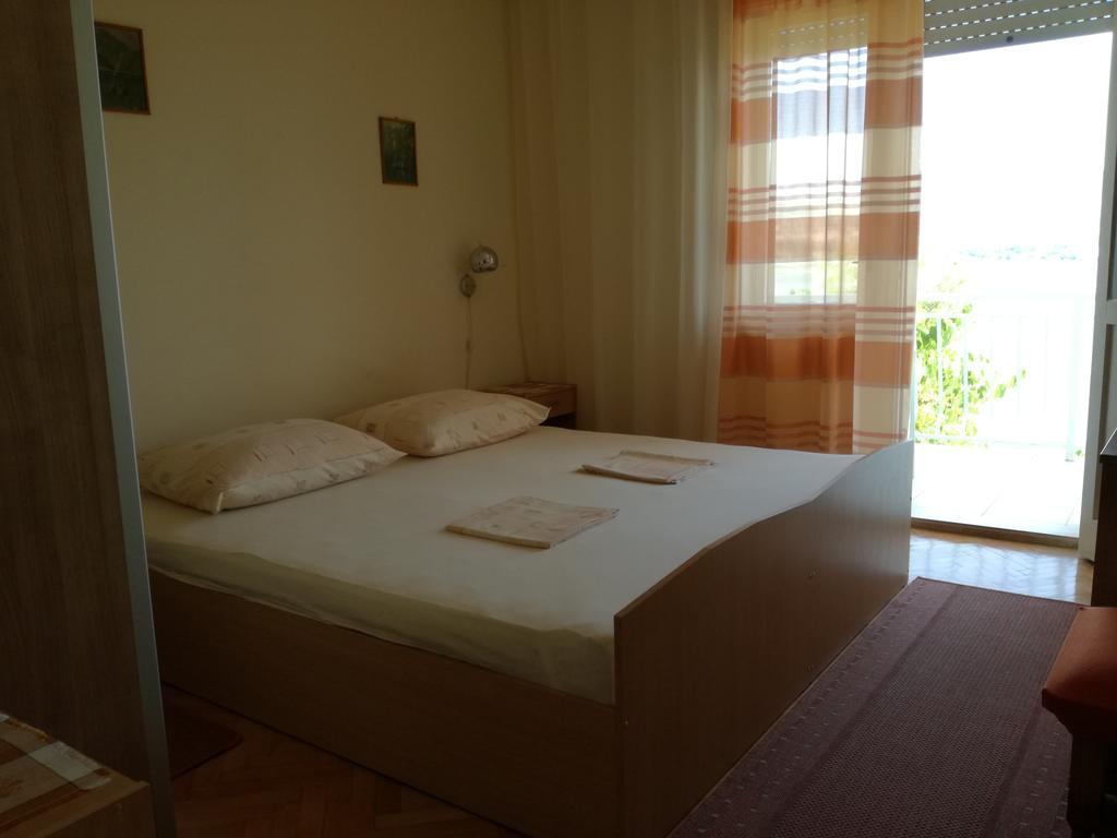 Apartments Dragan Trogir Luaran gambar