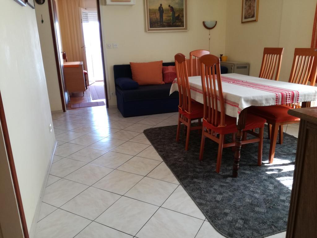 Apartments Dragan Trogir Luaran gambar